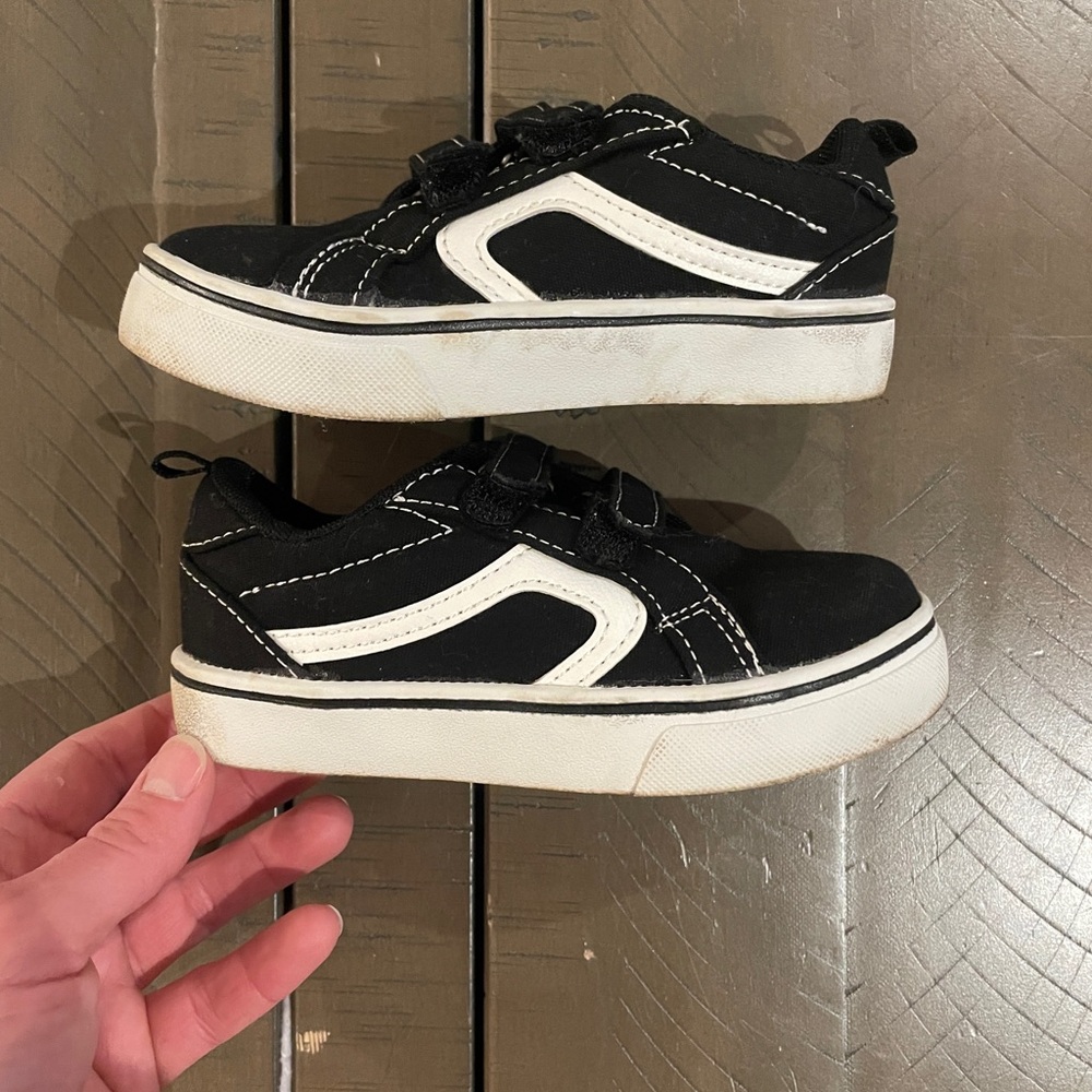 Toddler size 9 sneakers.